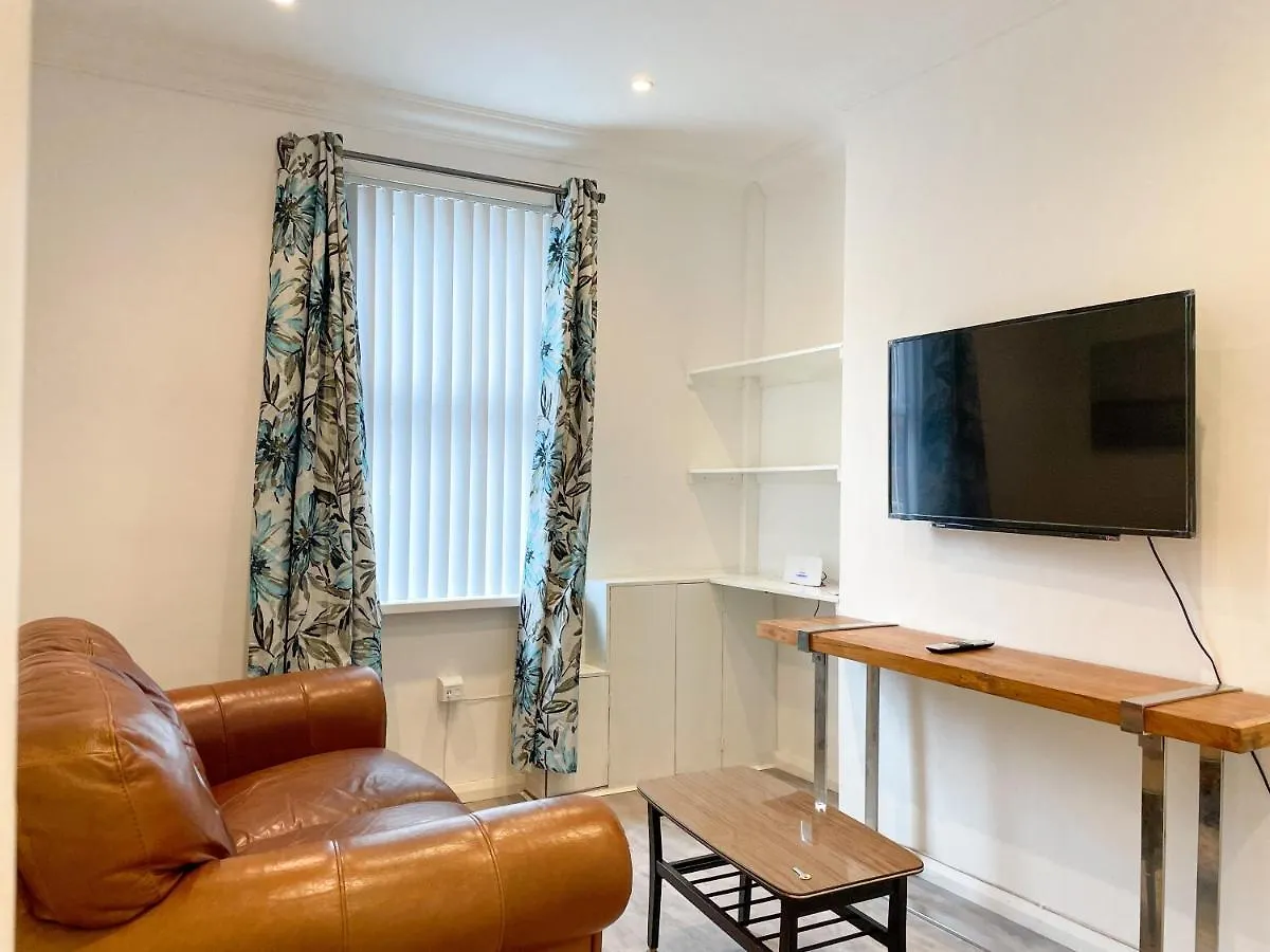 217 Roden Street Apartment Belfast