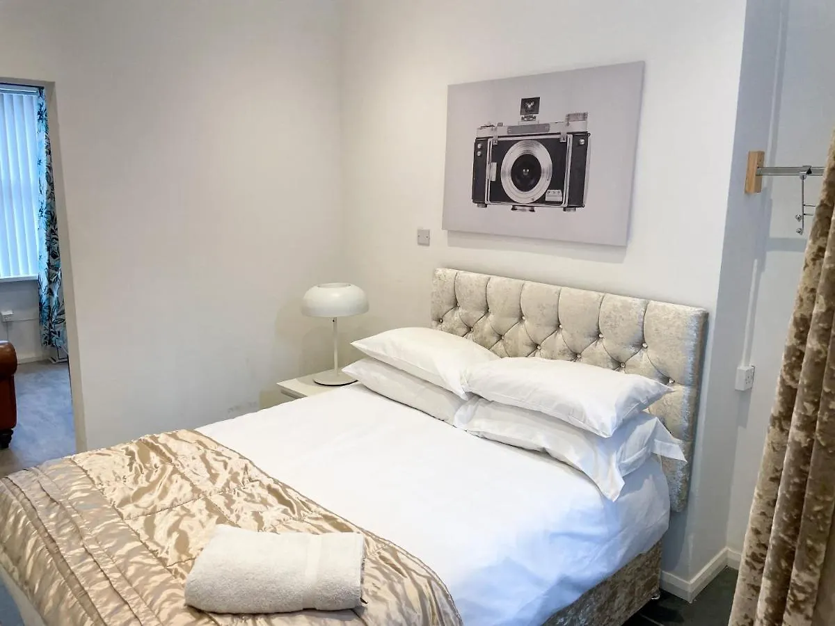 217 Roden Street Apartment Belfast